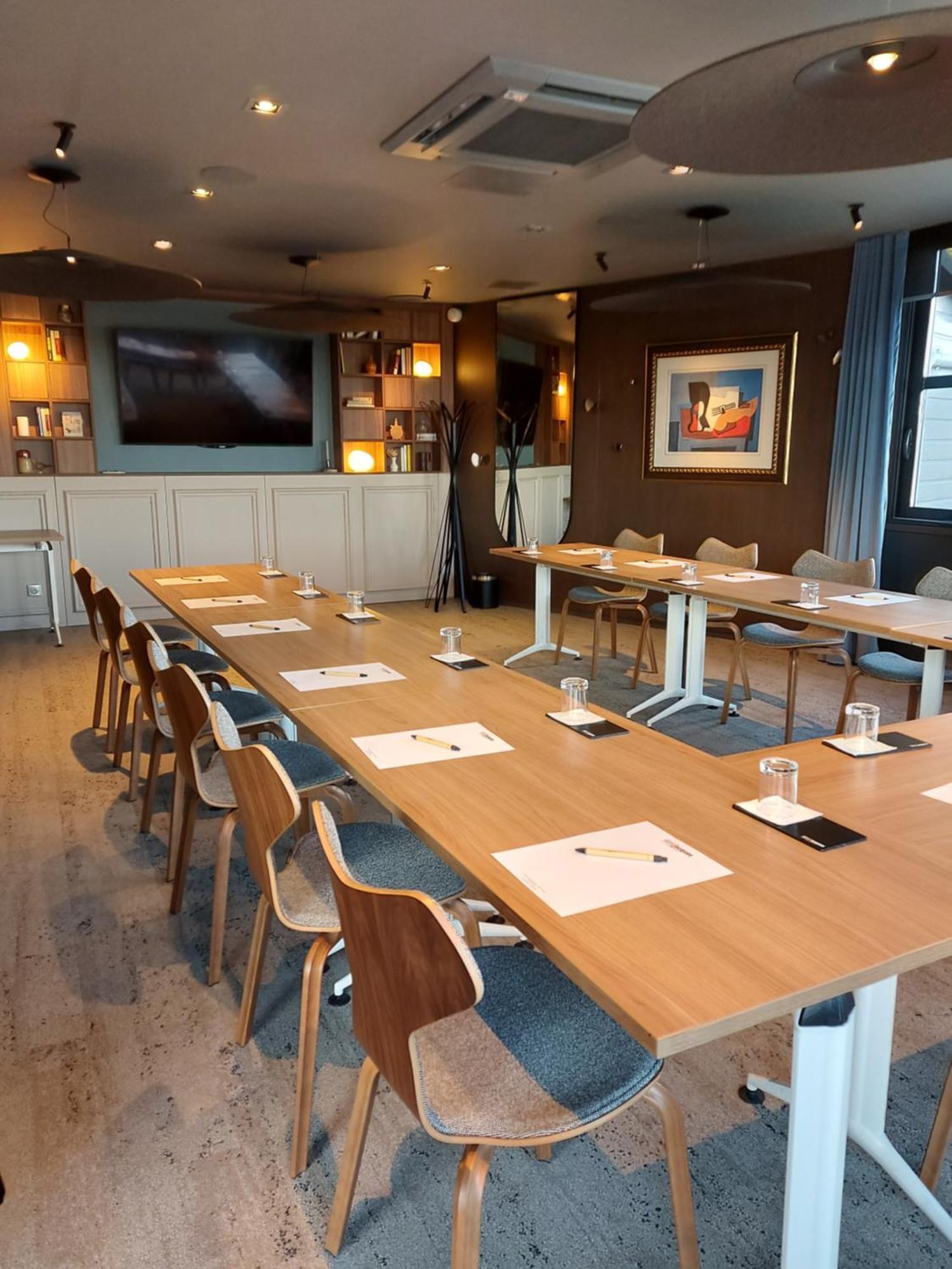Logis Hotel Relais Saint Jacques - Chateauroux Déols Zewnętrze zdjęcie