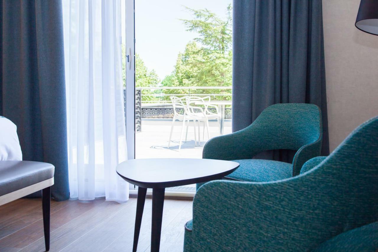 Logis Hotel Relais Saint Jacques - Chateauroux Déols Zewnętrze zdjęcie